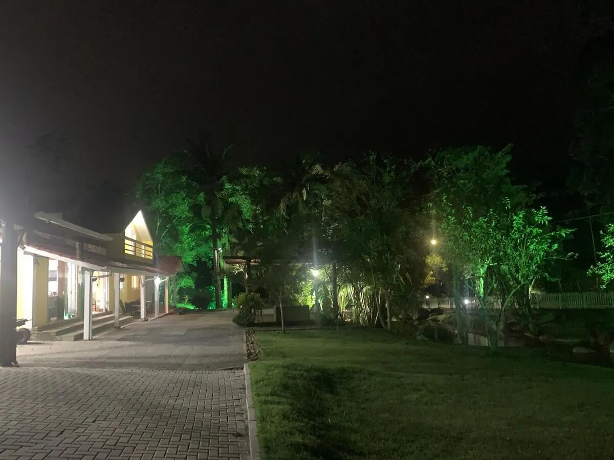 Villa Chacara Amarela Santo Amaro da Imperatriz 0*,